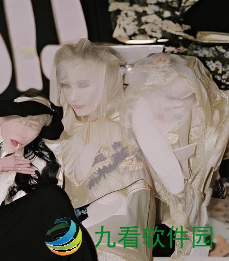 YSL蜜桃色6696S使用体验评测与妆效分析分享